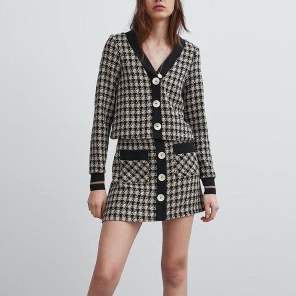 Women’s NWT Zara Medium Tweed Black and White Houndstooth Skirt Set
